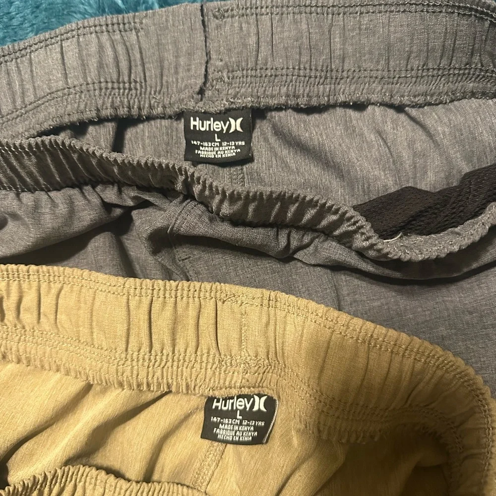 Hurley Boy Shorts in Tan and Gray~2 pairs